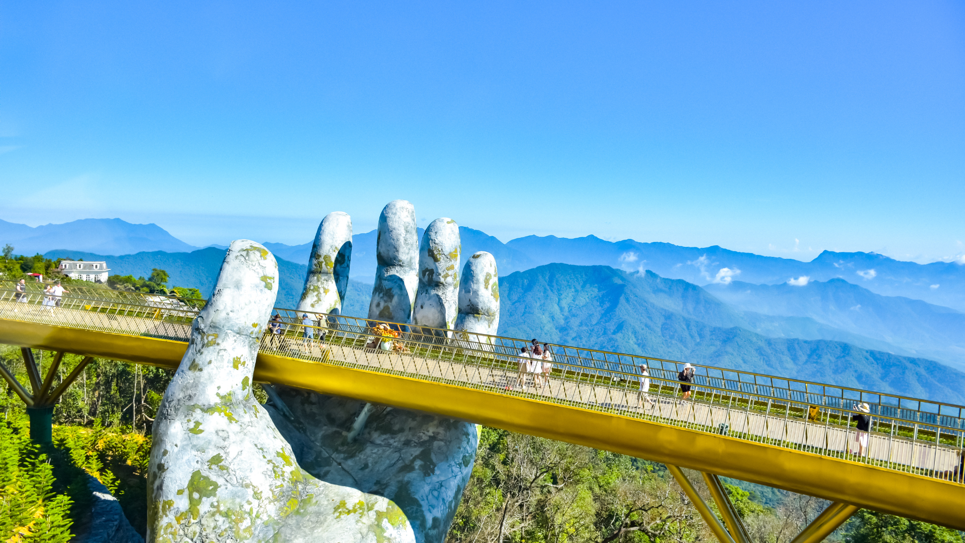 https://www.wendywutours.com.au/vietnam/tours/