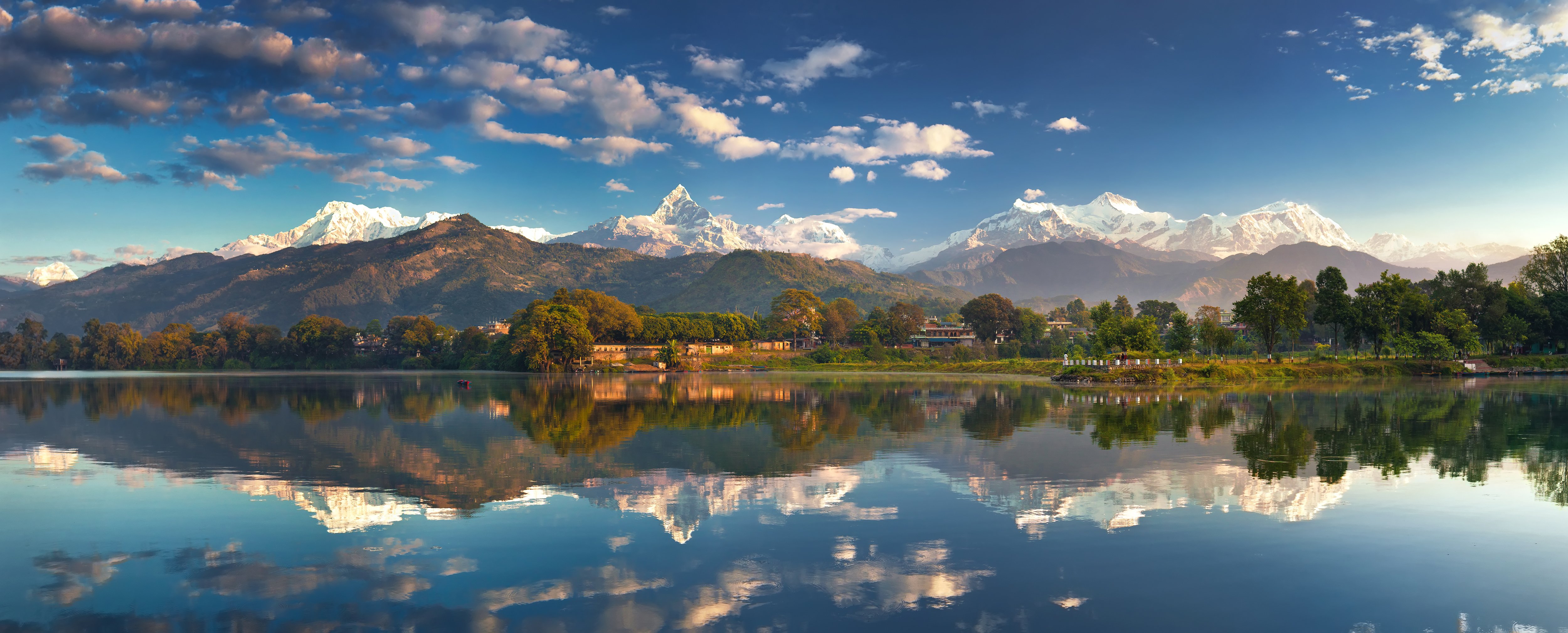 Panoramic view from the lakeside