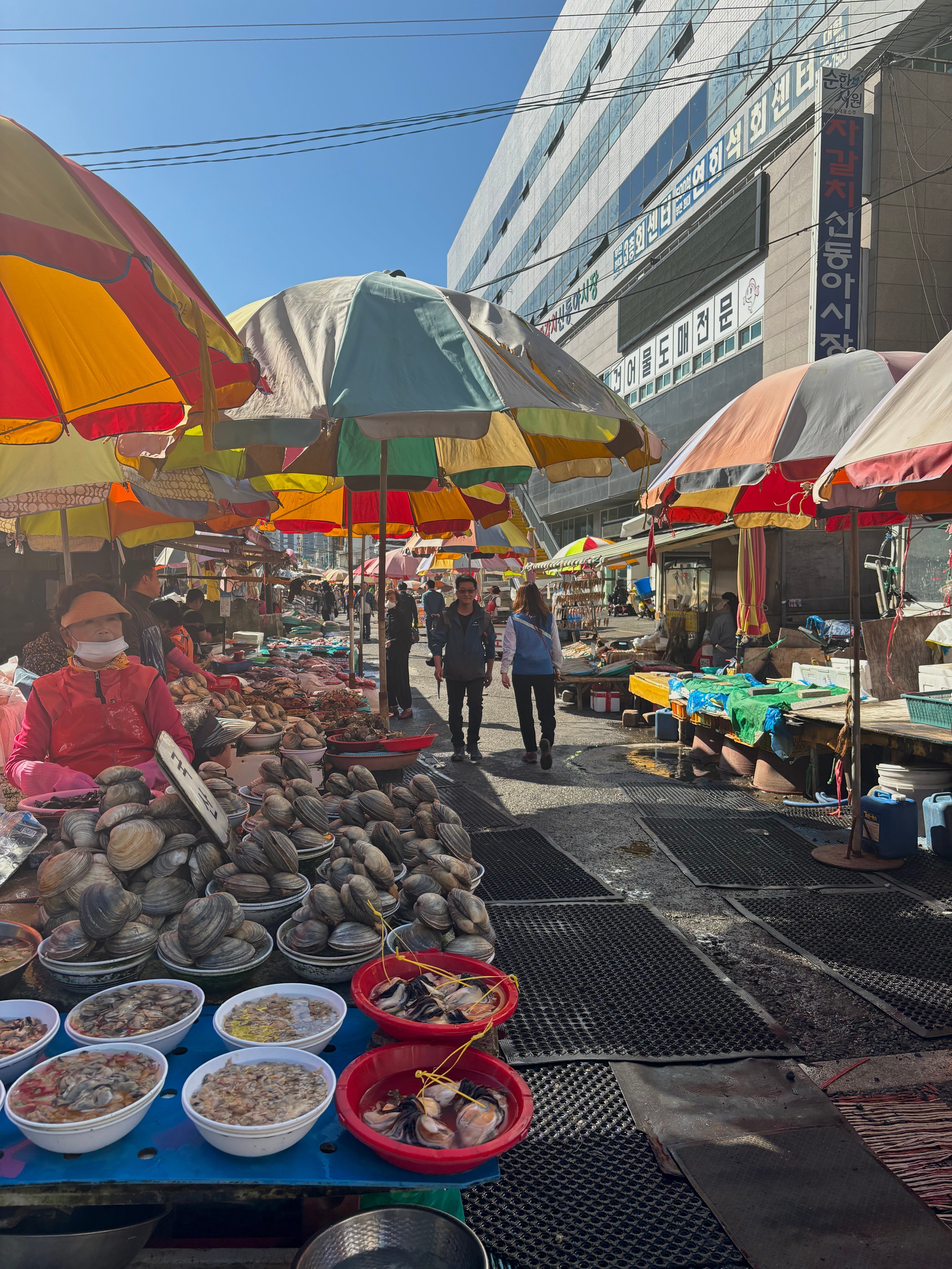 Jagalchi outside stalls