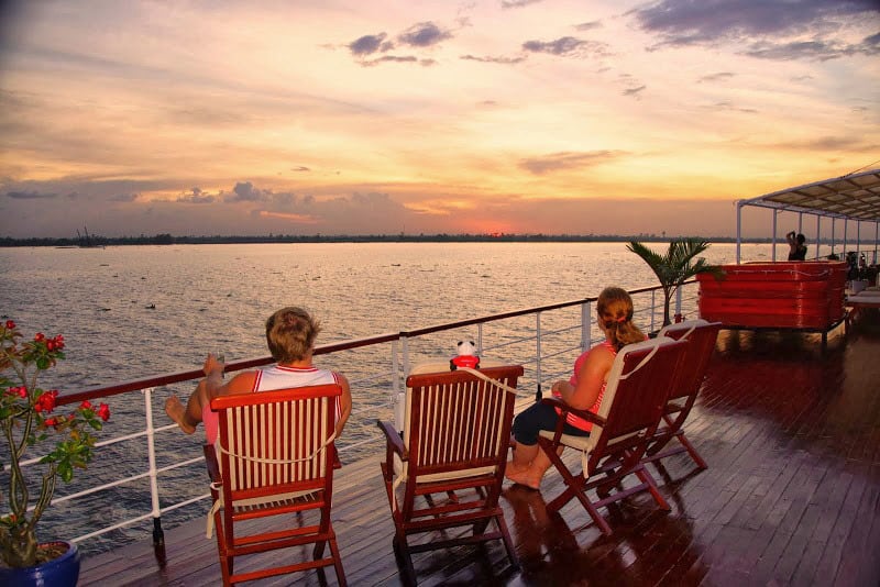 Cruising the Mekong, multi-country tours