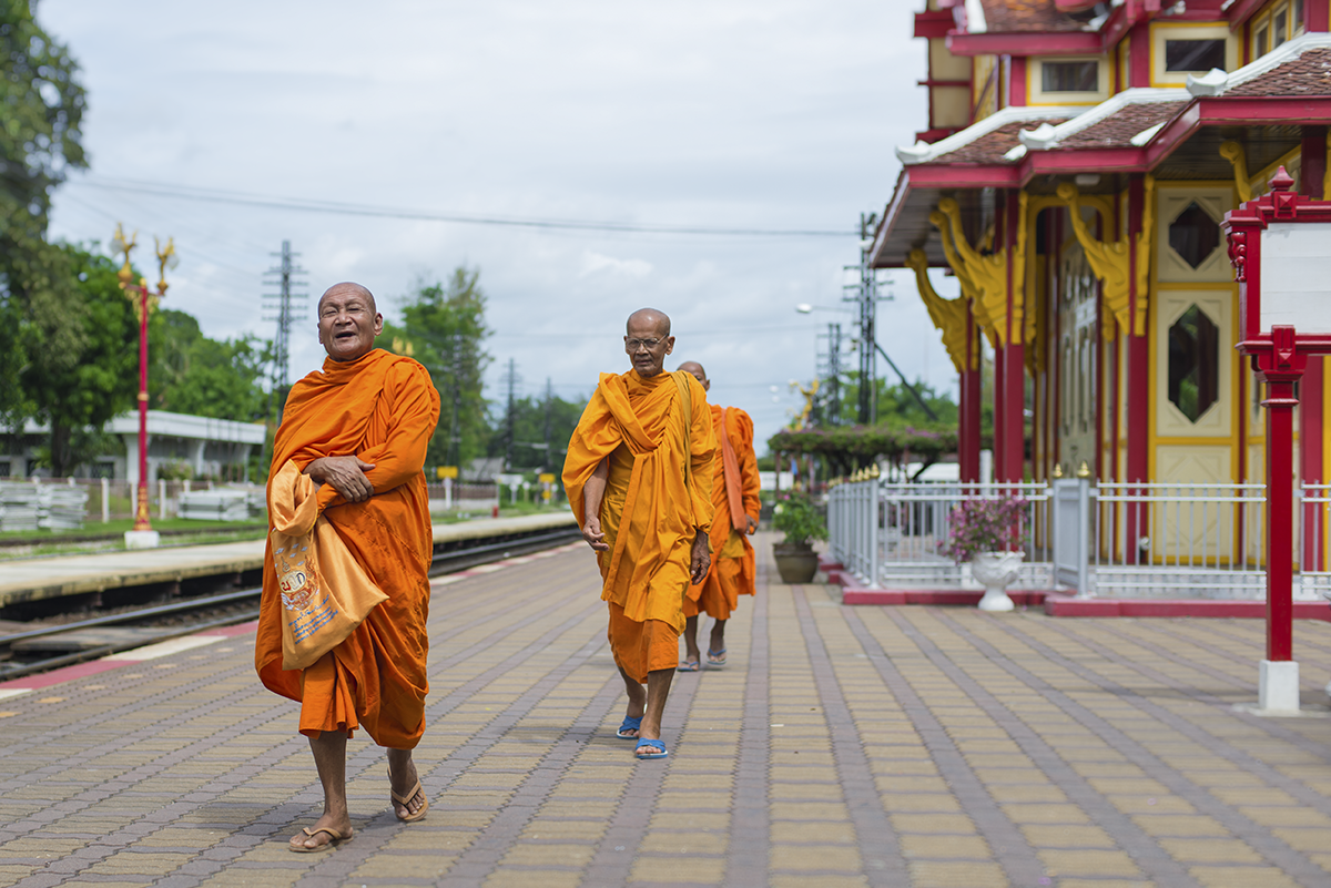 Following the tracks, Hua Hin, travel photography