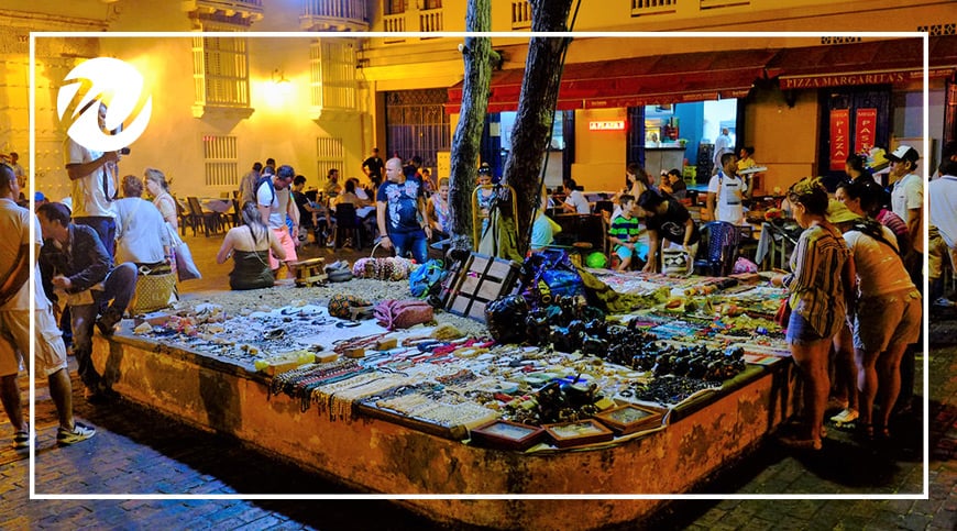 Street markets in Colombia, South American souvenirs
