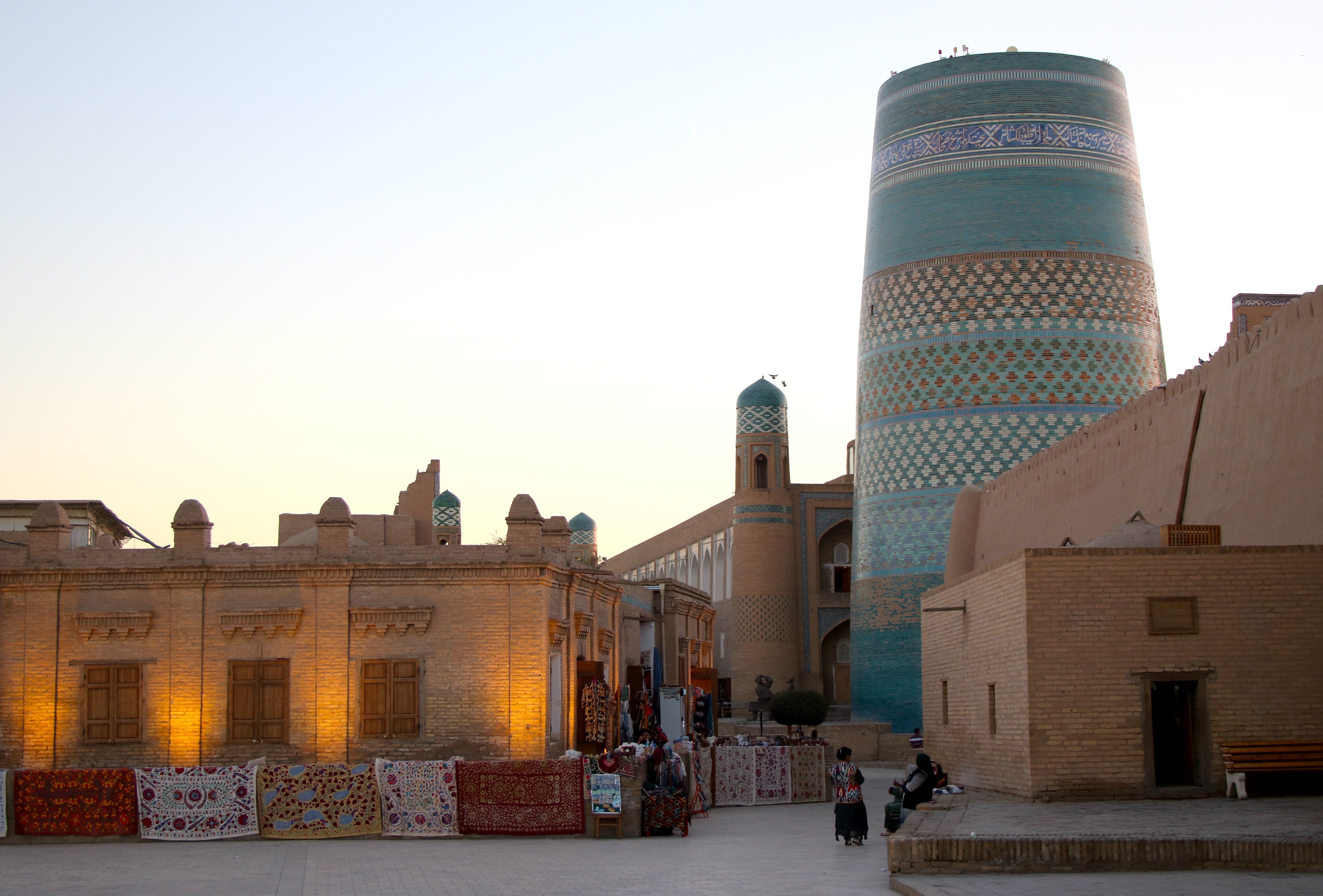 Kalta Minor Minaret at dusk